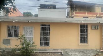 En venta casa rentera en alborada 9na etapa.