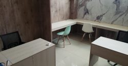 En alquiler oficina amoblada en Aurora.
