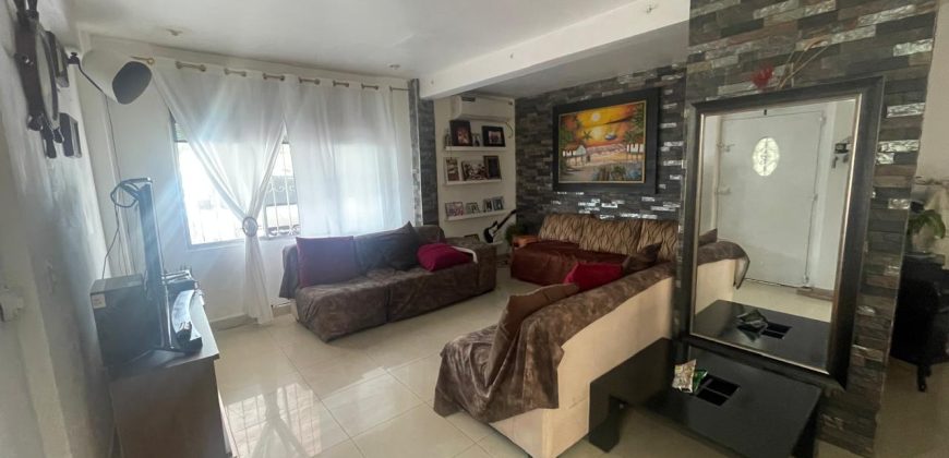 En venta casa de 3 dormitorios en Urb.Brisas del Norte de la vía Salitre, Samborondón.