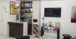 En venta departamento de 3 dormitorios diagonal a Malecón en Salinas.