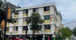 Se vende local comercial  en centro de Guayaquil.