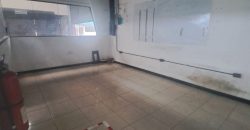 En alquiler bodega en av.Juan Tanca Marengo.