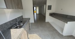 En alquiler casa de 3 dormitorios en urb.La Joya, etapa Aguamarina.