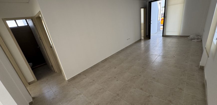 En alquiler casa de 3 dormitorios en urb.La Joya, etapa Aguamarina.