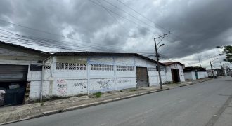 En venta galpón en vía Daule km 7.5.