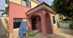 En venta casa de 4 dormitorios en Urb.Ciudad Celeste, Vía  Samborondón.