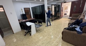 En venta casa de 4 dormitorios en Alborada 13ava etapa.