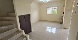 Se Vende Casa  de 3 dormitorios En Villa Bonita en vía Daule.